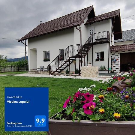 Vizuina Lupului Hotel Gura Humorului Exterior foto